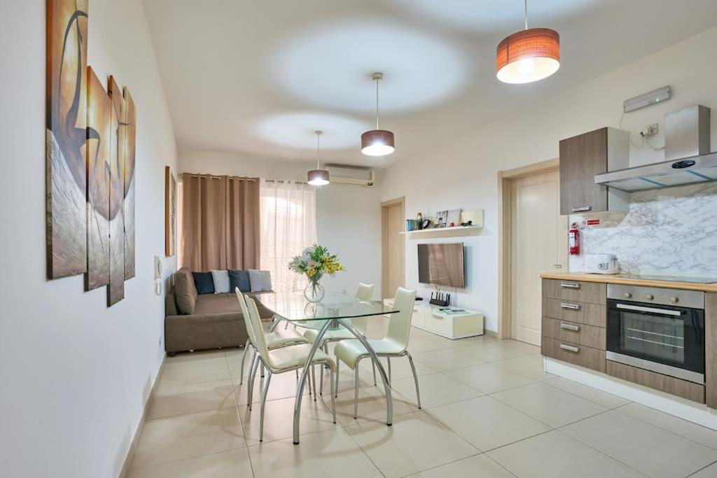 Depiro Point Sliema Luxury Apartment المظهر الخارجي الصورة
